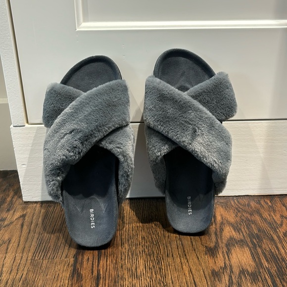 Birdies The Robin faux fur slides in pewter - Picture 1 of 5